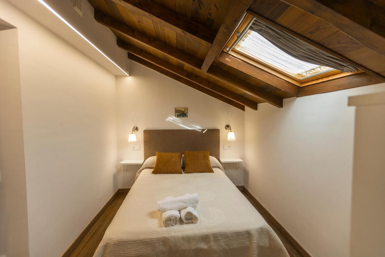 Apartamentos Casona Del Campo 나비아 외부 사진