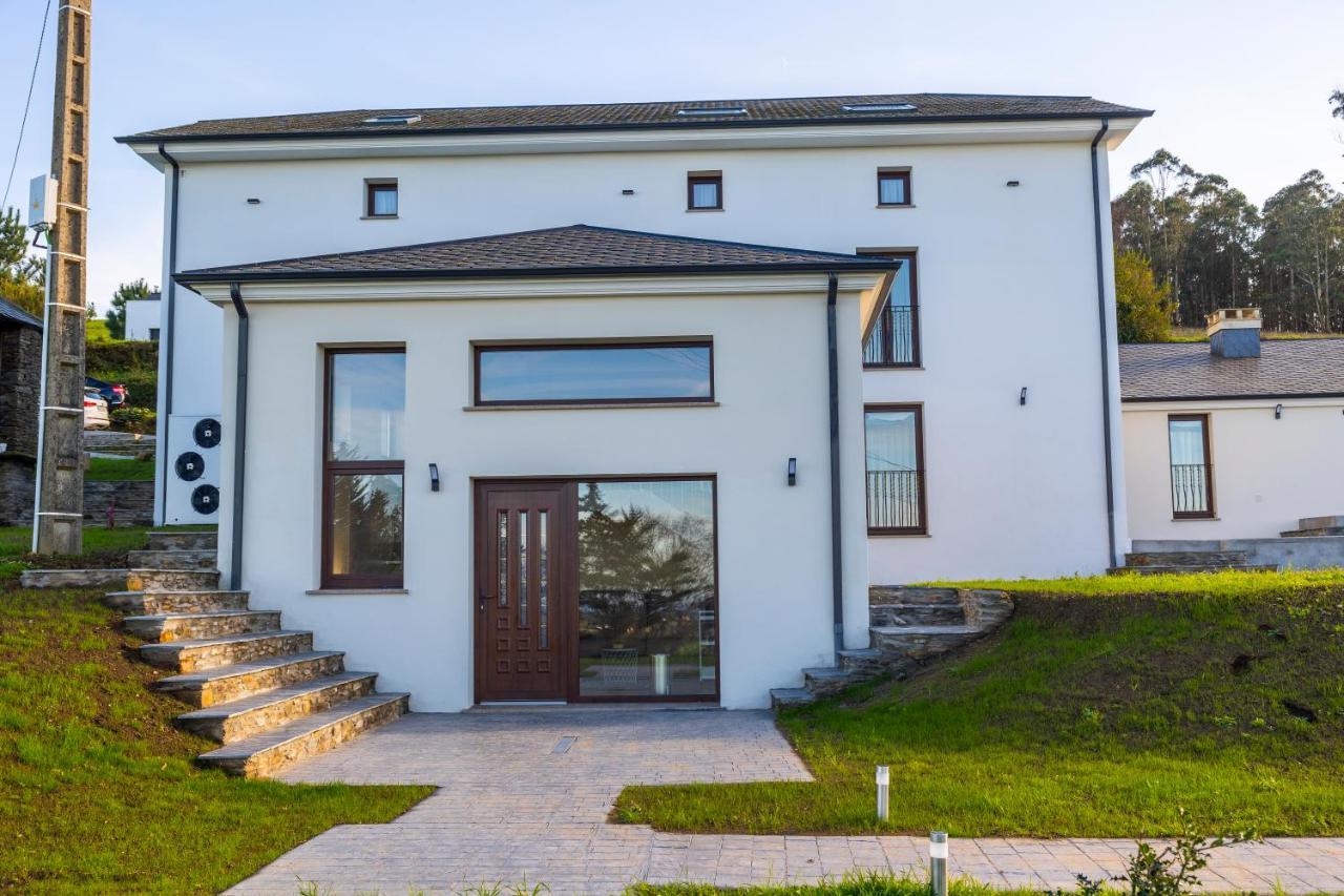 Apartamentos Casona Del Campo 나비아 외부 사진