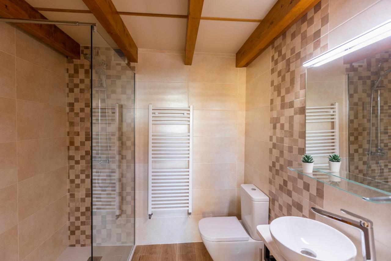 Apartamentos Casona Del Campo 나비아 외부 사진
